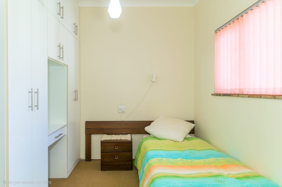 4 Bedroom Property for Sale in Voelklip Western Cape